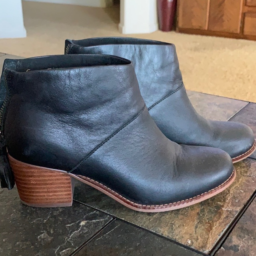 Toms Booties